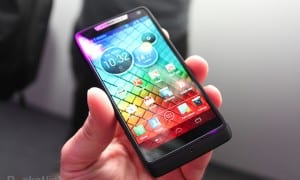 motorola-razr-i-pictures-preview-0