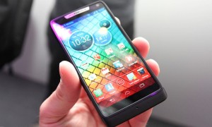 Motorola RAZR i
