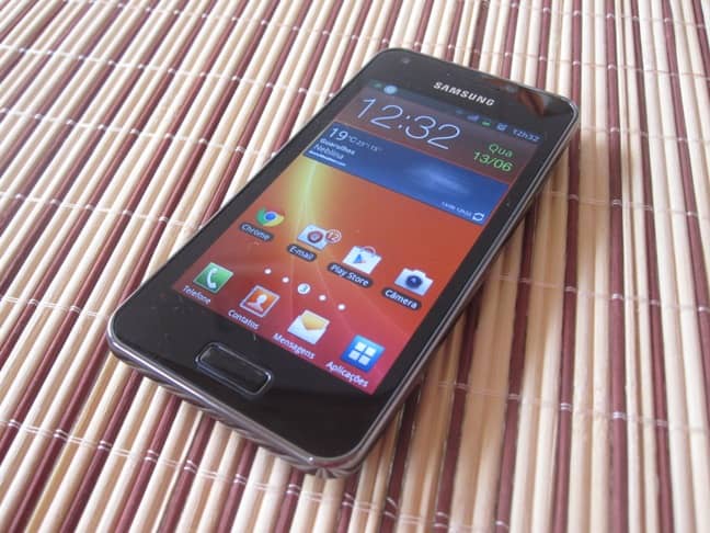 review_galaxy_s2_lite (1)