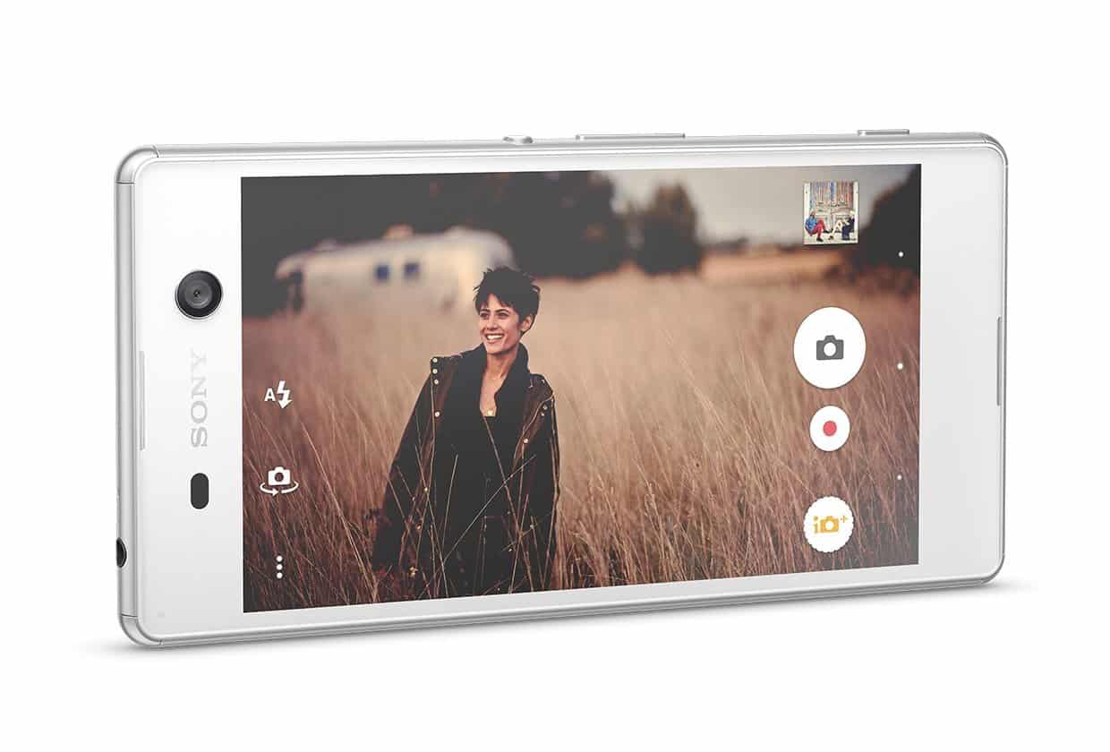 Xperia M5 tem tela de 5 polegadas full HD xperia-m5-post-camera-frontal