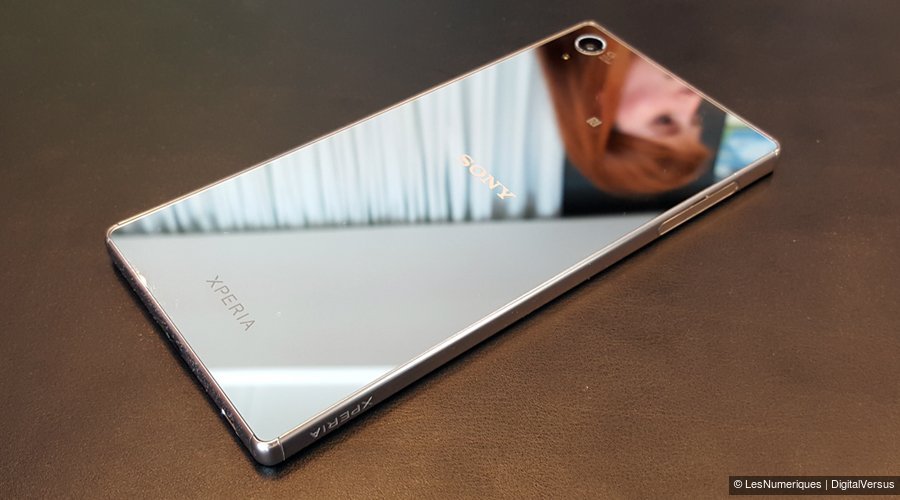 Xperia Z5 Premium traseira Xperia Z5 Premium traseira