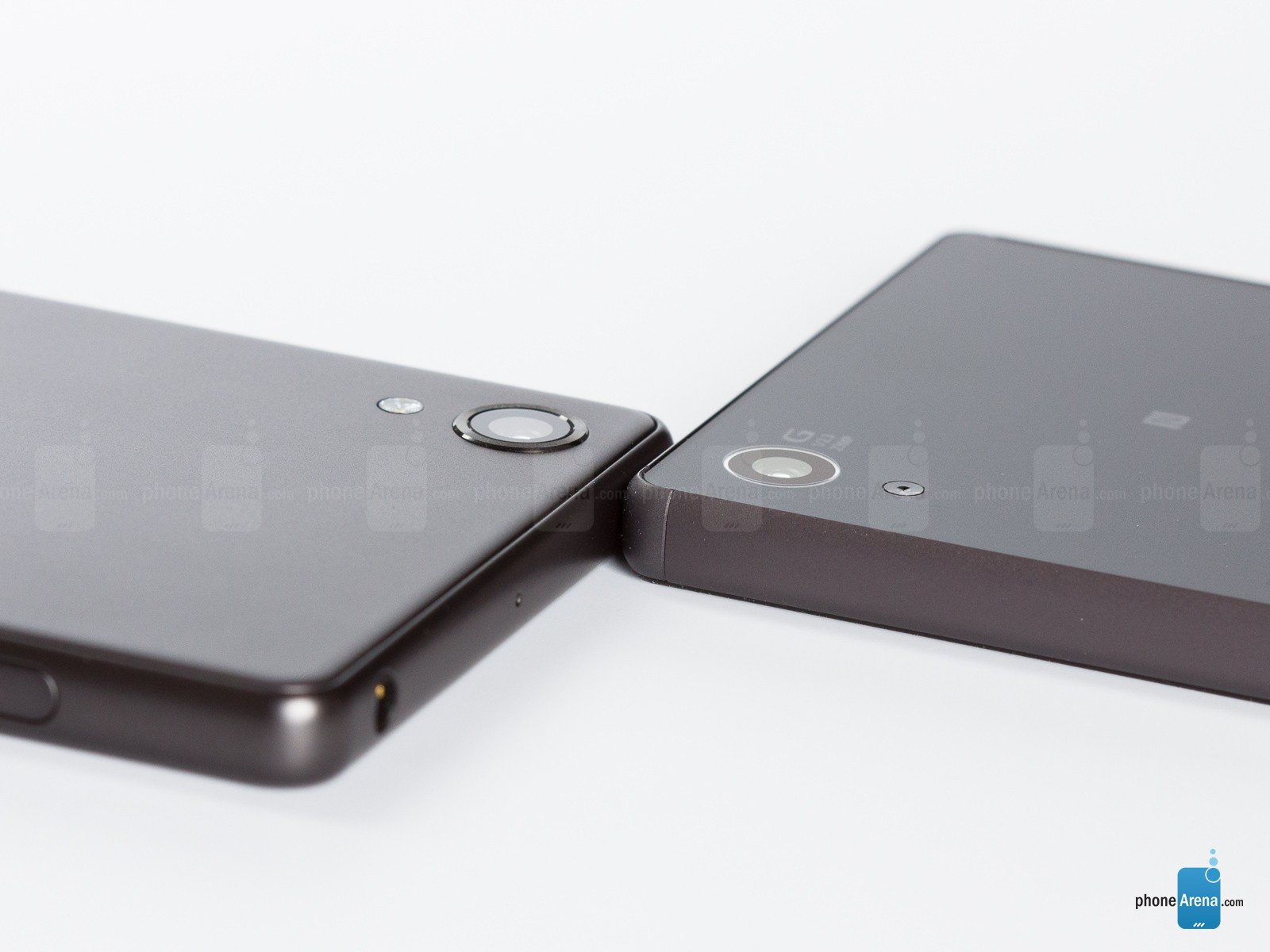 Sony-Xperia-X-vs-Sony-Xperia-Z5-004