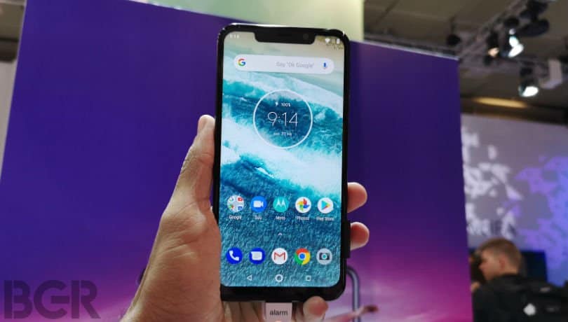 motorola one android pie