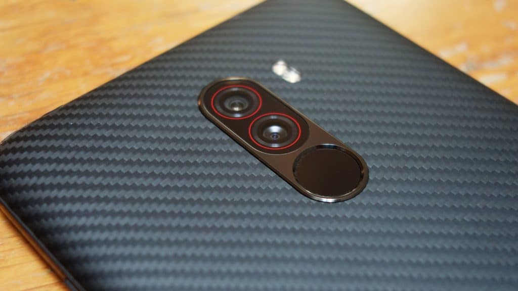 Xiaomi Pocophone F1 empata com iPhone 8 no DxOMark