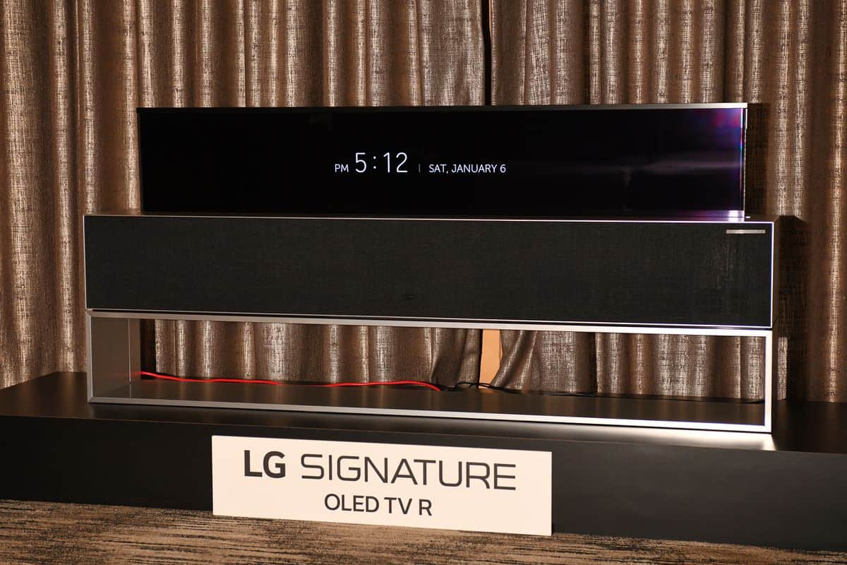 LG Signature OLED TV R destaque LG Signature OLED TV R destaque