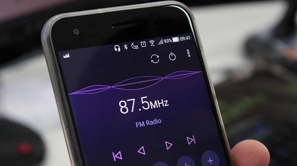 Seu smartphone até tem rádio FM, só não está ativado Seu smartphone até tem rádio FM, só não está ativado