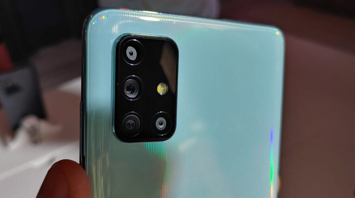 Hands-on dos Galaxy A51 e Galaxy A71: intermediários bons e caros