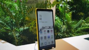 hisense e-ink colorida