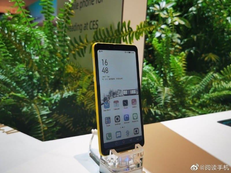 hisense e-ink colorida