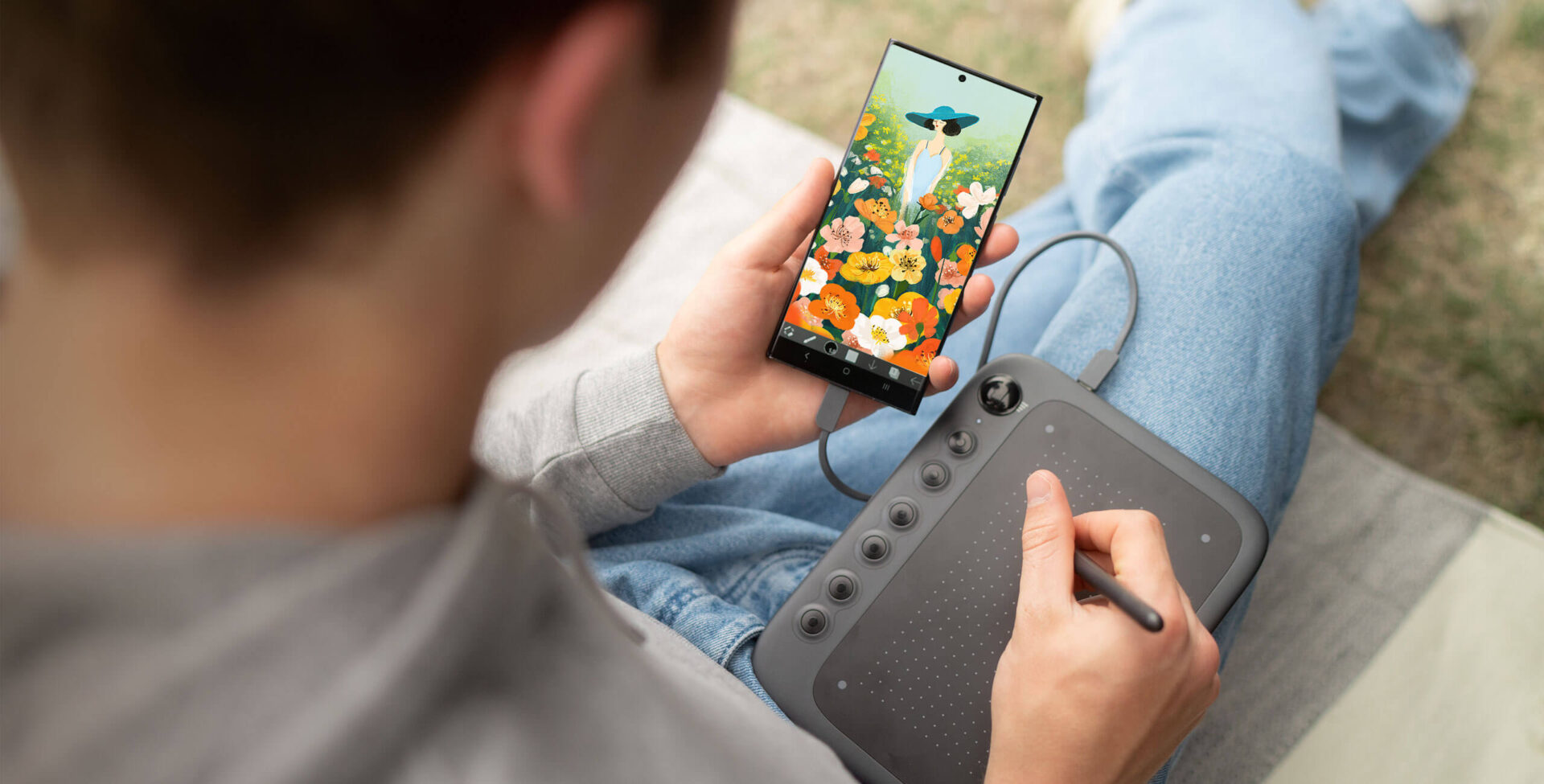 Ugee Q6 um tablet de desenho com extrema Portabilidade e Precisão